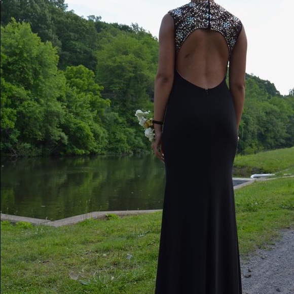 Prom Dress - Picture 4 of 8